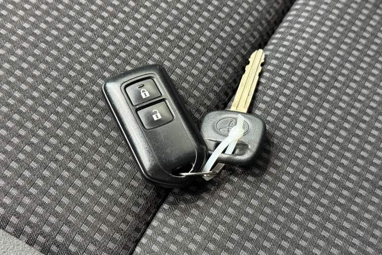 Used Toyota Vios 2021 1.5L CVT Innovation Edition Interior 4