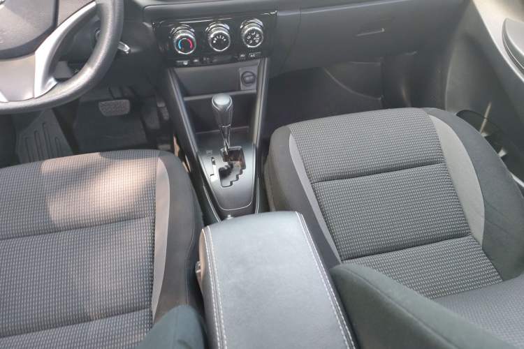 Used Toyota Vios 2021 1.5L CVT Innovation Edition Interior 5