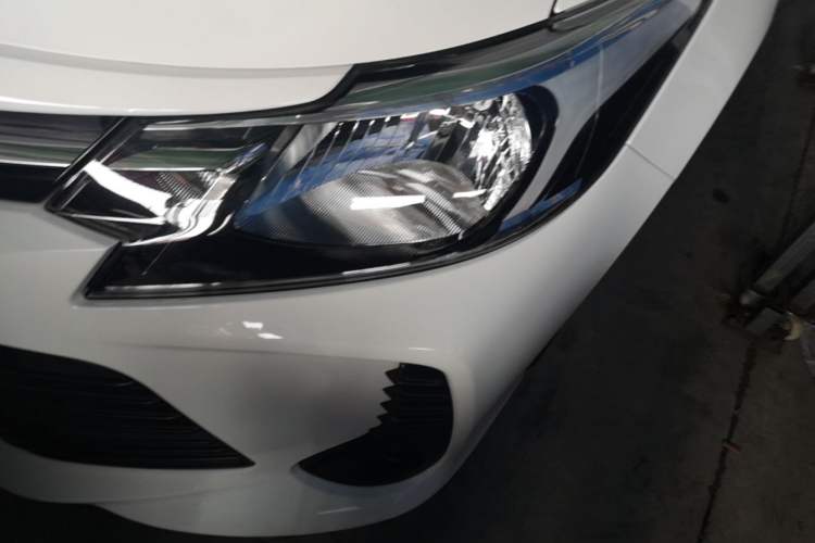 Used Toyota Vios 2021 1.5L CVT Smart Drive Edition Left Front Headlight