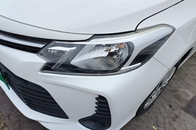 Used Toyota Vios 2021 1.5L CVT Innovation Edition Left Front Headlight