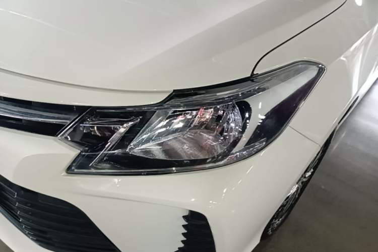 Used Toyota Vios 2021 1.5L CVT Innovation Edition Left Front Headlight