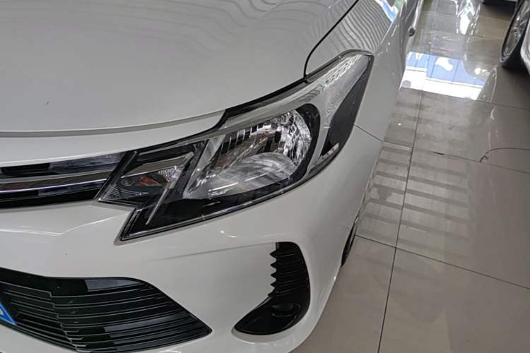 Used Toyota Vios 2021 1.5L CVT Innovation Edition Left Front Headlight