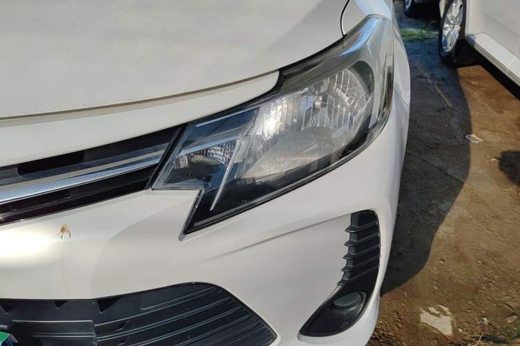 Used Toyota Vios 2021 1.5L CVT Innovation Edition Left Front Headlight