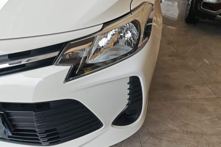 Used Toyota Vios 2021 1.5L CVT Innovation Edition Left Front Headlight