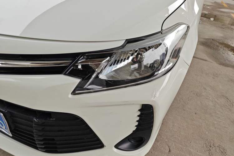 Used Toyota Vios 2021 1.5L CVT Innovation Edition Left Front Headlight
