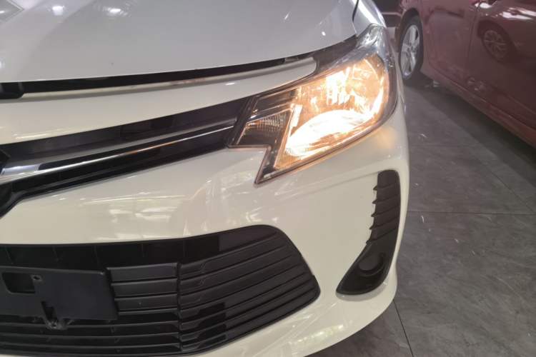 Used Toyota Vios 2021 1.5L CVT Innovation Edition Left Front Headlight