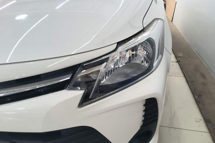 Used Toyota Vios 2021 1.5L CVT Smart Drive Edition Left Front Headlight