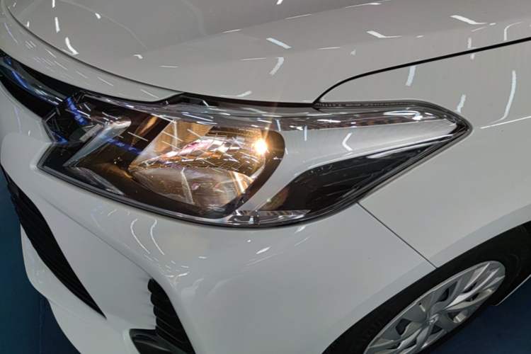 Used Toyota Vios 2021 1.5L CVT Smart Drive Edition Left Front Headlight