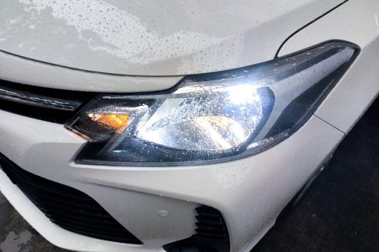 Used Toyota Vios 2021 1.5L CVT Innovation Edition Left Front Headlight