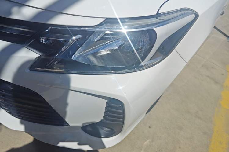 Used Toyota Vios 2021 1.5L CVT Innovation Edition Left Front Headlight