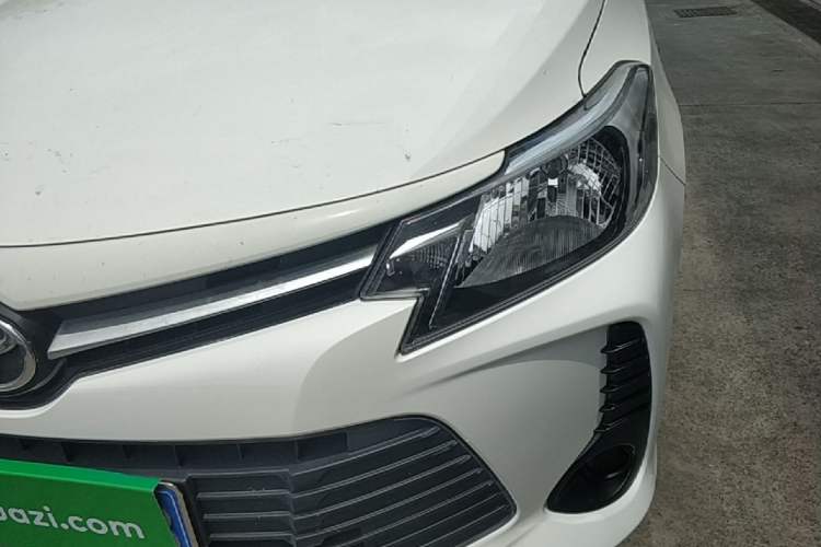 Used Toyota Vios 2021 1.5L CVT Comfort Edition Left Front Headlight