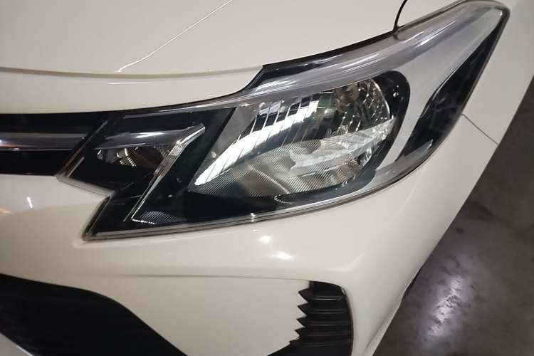 Used Toyota Vios 2021 1.5L CVT Innovation Edition Left Front Headlight