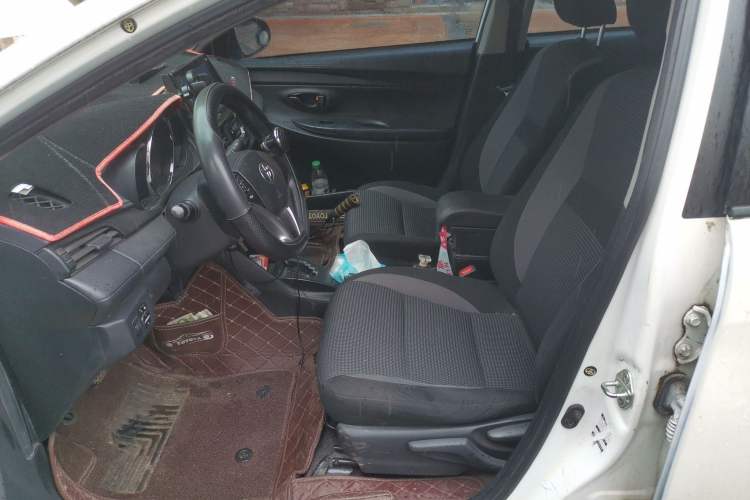 Used Toyota Vios 2021 1.5L CVT Innovation Edition Left Front Seat