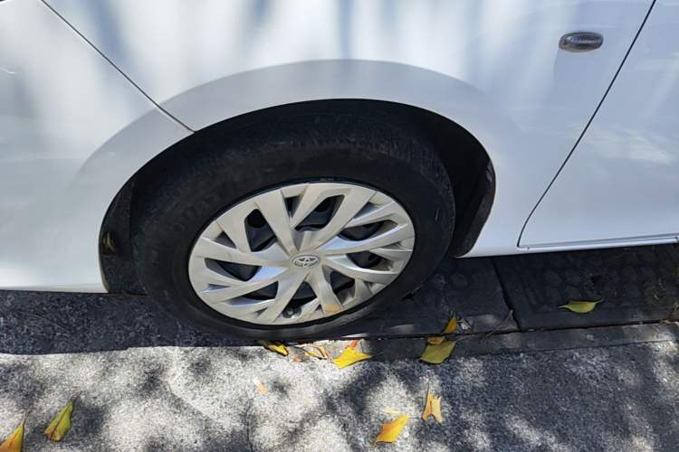 Used Toyota Vios 2021 1.5L CVT Innovation Edition Left Front Wheel Hub