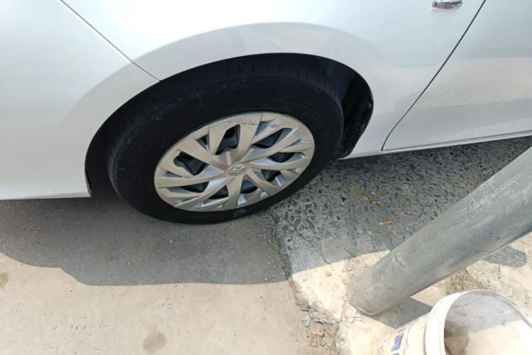 Used Toyota Vios 2021 1.5L CVT Comfort Edition Left Front Wheel Hub