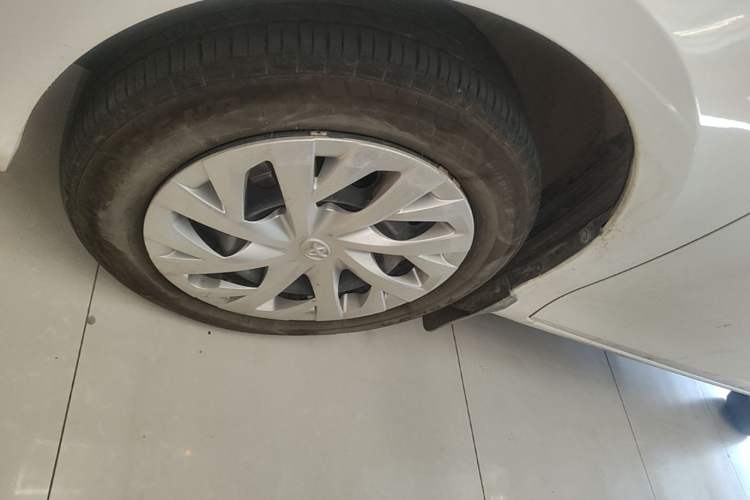 Used Toyota Vios 2021 1.5L Manual Trend Edition Left Front Wheel Hub