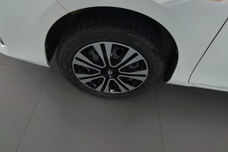 Used Toyota Vios 2021 1.5L Manual Trend Edition Left Front Wheel Hub