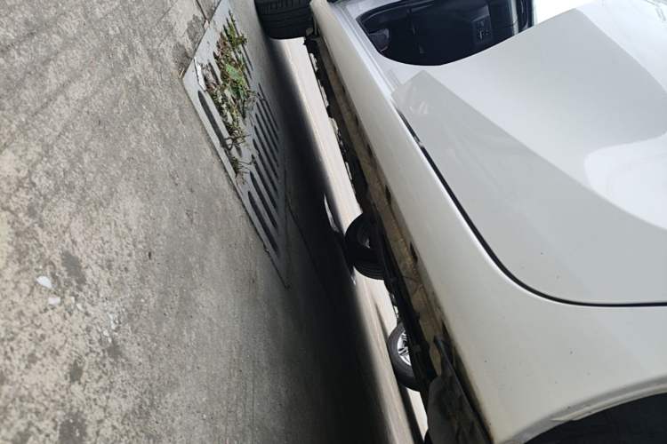 Used Toyota Vios 2021 1.5L CVT Comfort Edition Left Side Sill