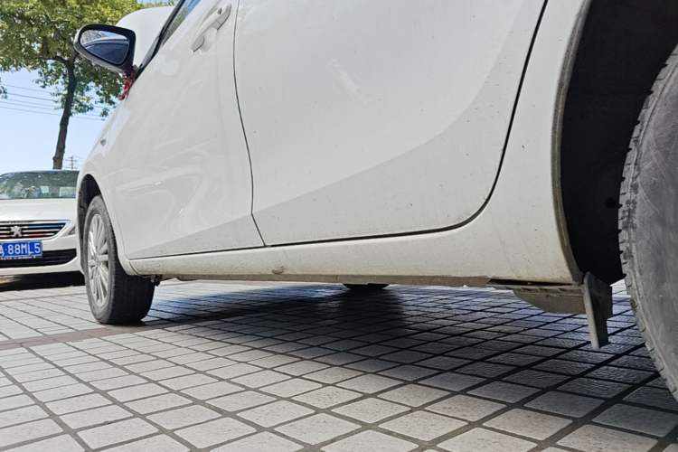 Used Toyota Vios 2021 1.5L CVT Innovation Edition Left Side Sill