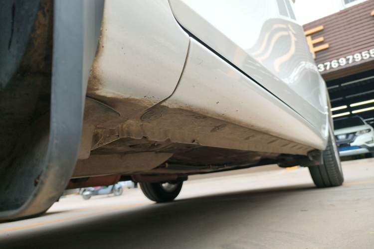 Used Toyota Vios 2021 1.5L CVT Innovation Edition Left Side Sill