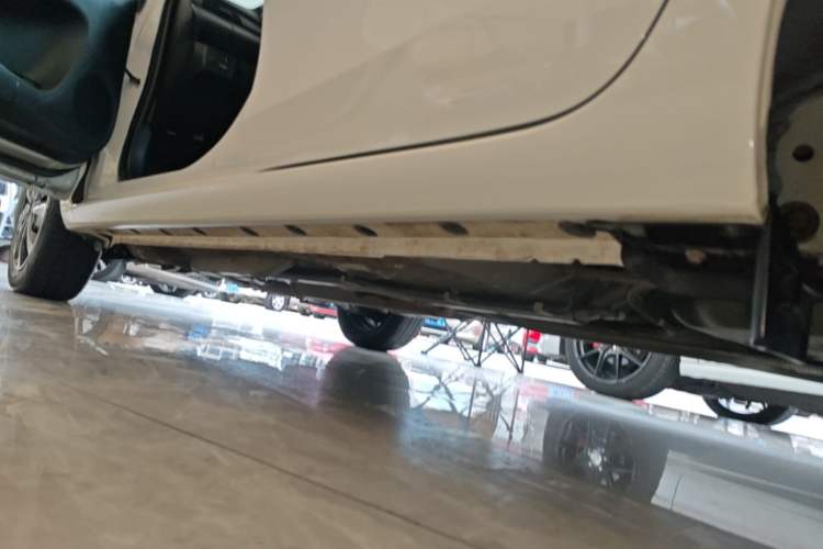 Used Toyota Vios 2021 1.5L CVT Innovation Edition Left Side Sill