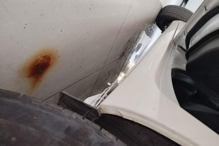 Used Toyota Vios 2021 1.5L CVT Innovation Edition Left Side Sill
