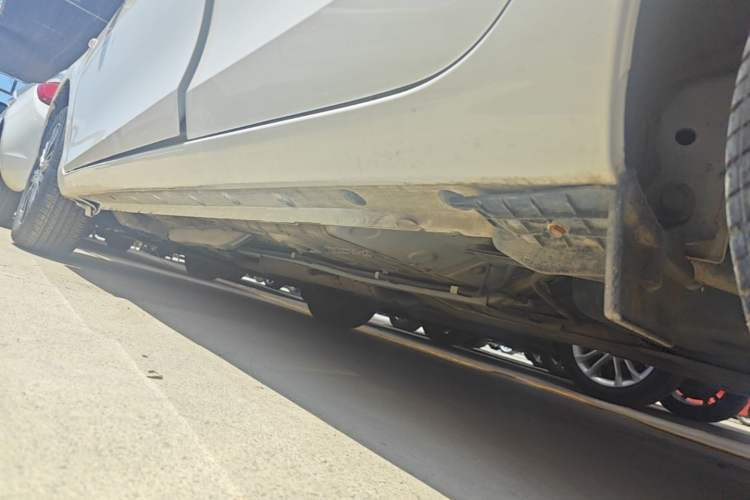 Used Toyota Vios 2021 1.5L CVT Innovation Edition Left Side Sill