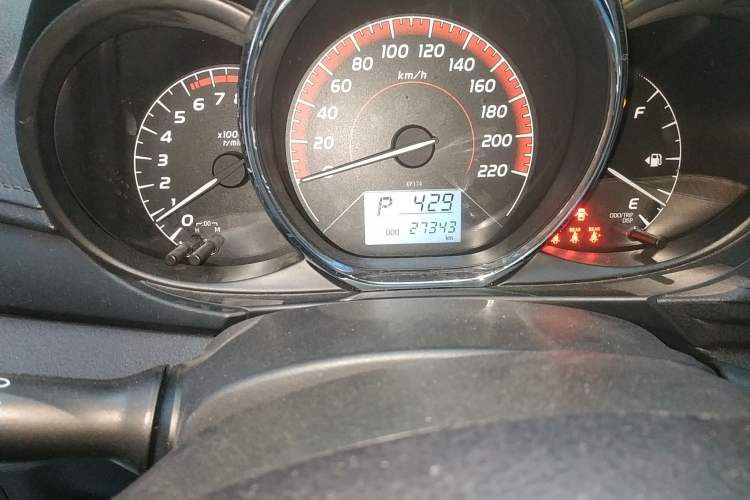 Used Toyota Vios 2021 1.5L CVT Innovation Edition Odometer Close Up