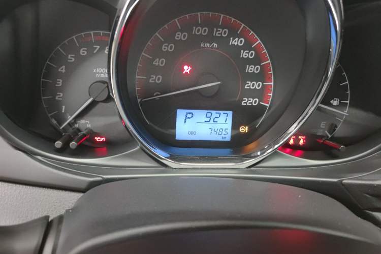 Used Toyota Vios 2021 1.5L CVT Comfort Edition Odometer Close Up