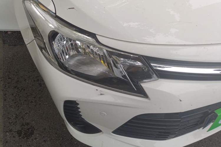Used Toyota Vios 2021 1.5L CVT Innovation Edition Right Front Headlight