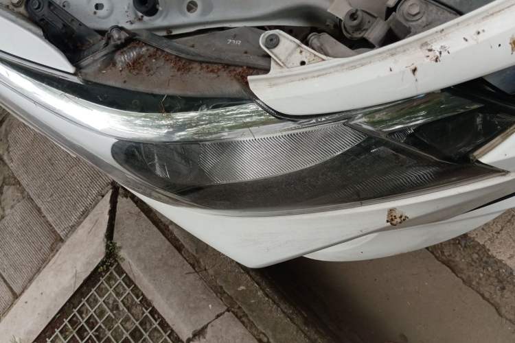 Used Toyota Vios 2021 1.5L CVT Innovation Edition Right Front Headlight