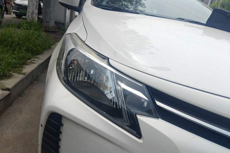 Used Toyota Vios 2021 1.5L CVT Innovation Edition Right Front Headlight