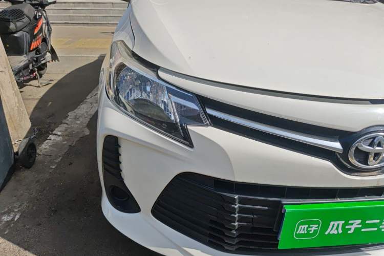 Used Toyota Vios 2021 1.5L CVT Innovation Edition Right Front Headlight