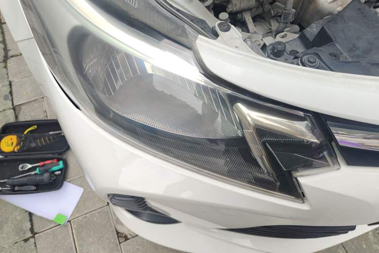 Used Toyota Vios 2021 1.5L CVT Innovation Edition Right Front Headlight