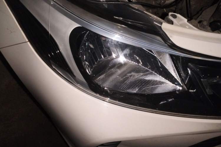 Used Toyota Vios 2021 1.5L CVT Innovation Edition Right Front Headlight