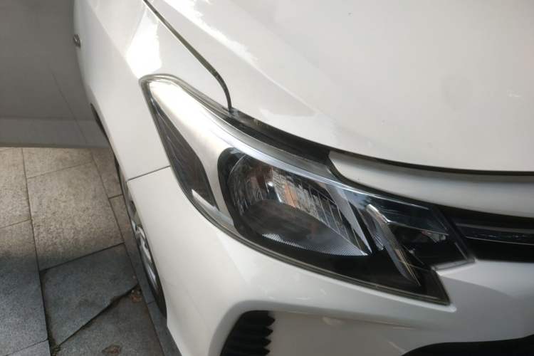 Used Toyota Vios 2021 1.5L CVT Innovation Edition Right Front Headlight