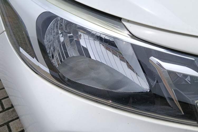 Used Toyota Vios 2021 1.5L CVT Innovation Edition Right Front Headlight