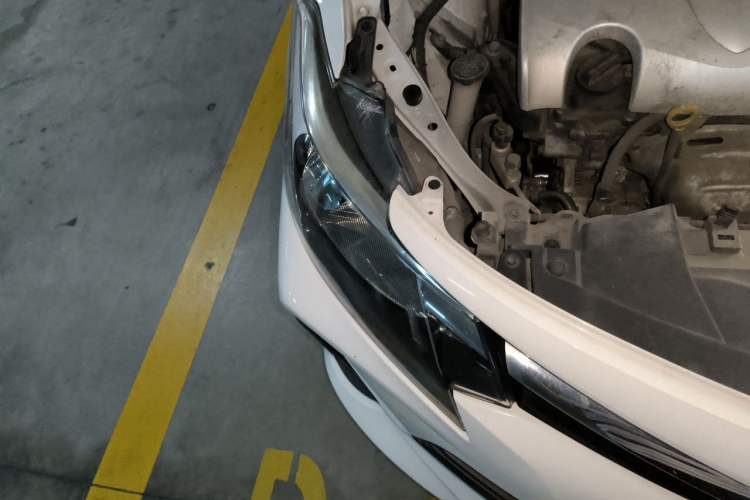 Used Toyota Vios 2021 1.5L CVT Innovation Edition Right Front Headlight