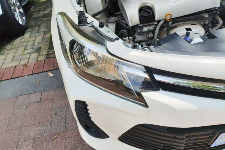 Used Toyota Vios 2021 1.5L CVT Innovation Edition Right Front Headlight