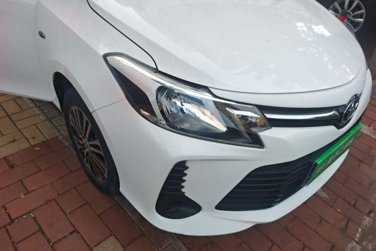 Used Toyota Vios 2021 1.5L CVT Innovation Edition Right Front Headlight