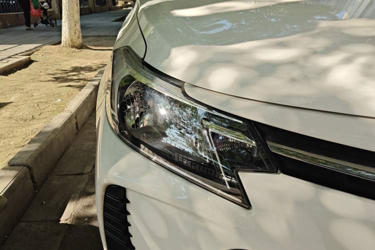 Used Toyota Vios 2021 1.5L CVT Innovation Edition Right Front Headlight