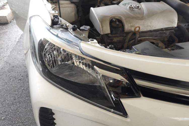 Used Toyota Vios 2021 1.5L CVT Innovation Edition Right Front Headlight