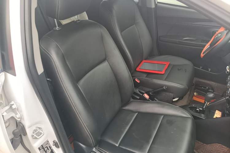 Used Toyota Vios 2021 1.5L CVT Comfort Edition Right Front Seat