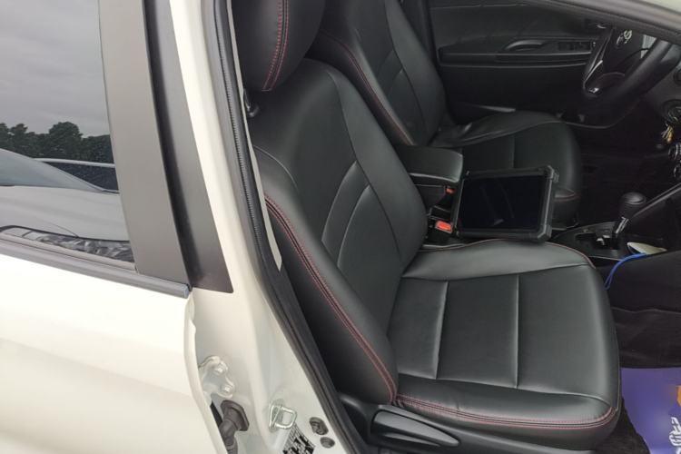 Used Toyota Vios 2021 1.5L CVT Innovation Edition Right Front Seat