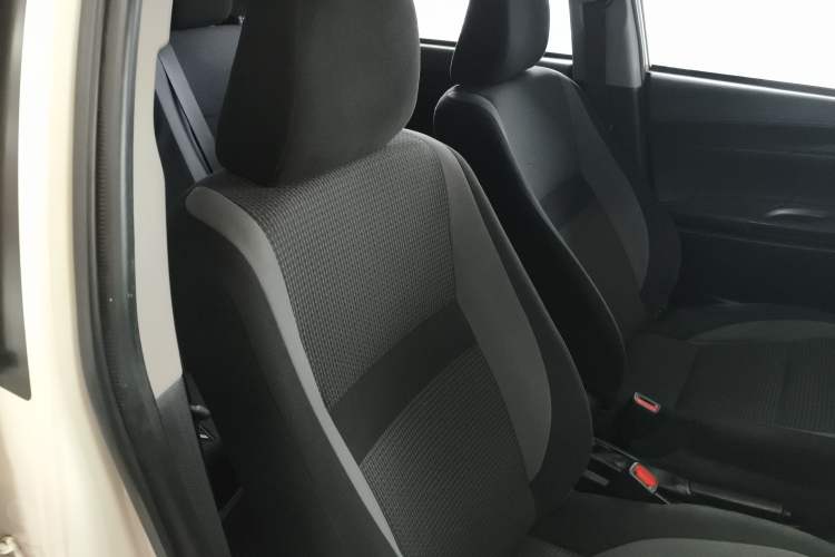 Used Toyota Vios 2021 1.5L CVT Innovation Edition Right Front Seat