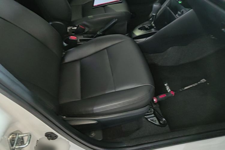 Used Toyota Vios 2021 1.5L CVT Innovation Edition Right Front Seat