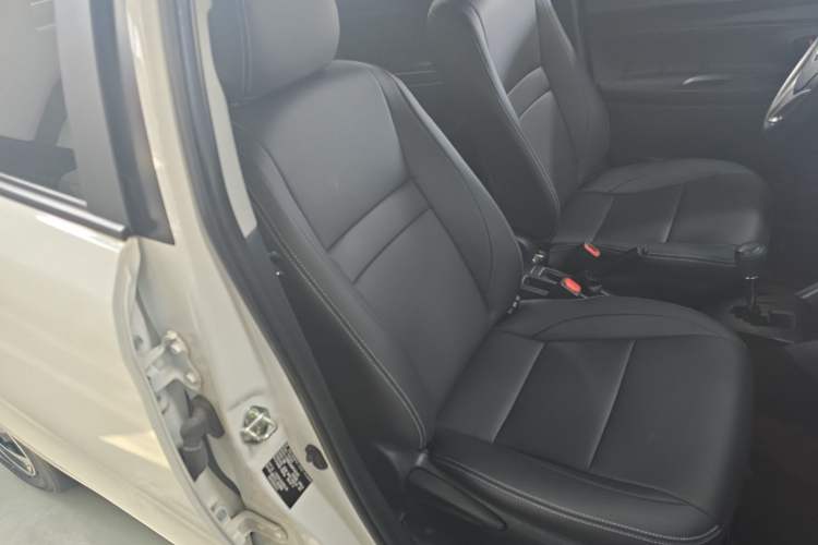 Used Toyota Vios 2021 1.5L CVT Comfort Edition Right Front Seat