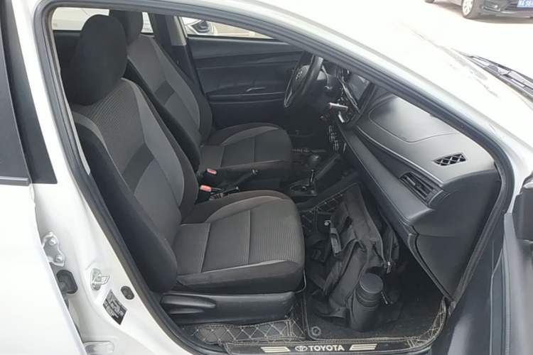 Used Toyota Vios 2021 1.5L CVT Innovation Edition Right Front Seat