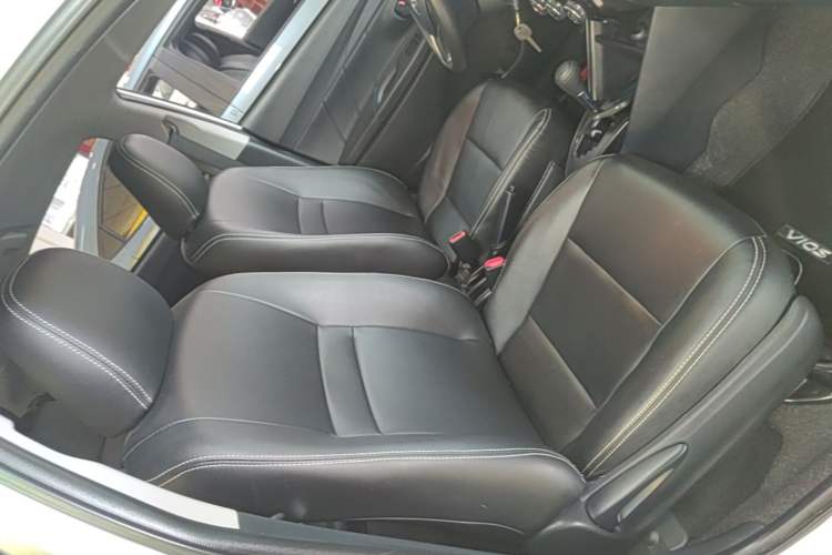 Used Toyota Vios 2021 1.5L CVT Innovation Edition Right Front Seat