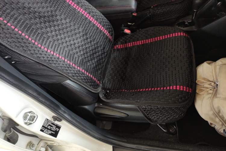 Used Toyota Vios 2021 1.5L CVT Innovation Edition Right Front Seat